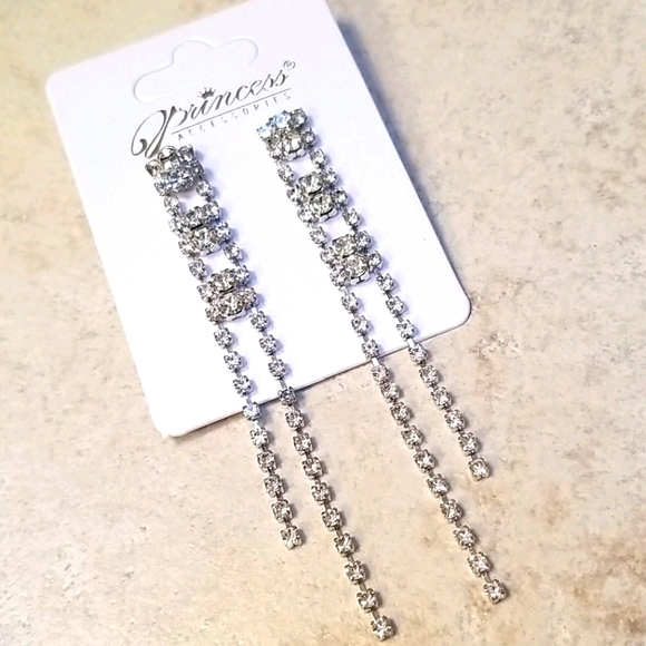 3 for $15 Delicate Rhinestone Earrings - Picture 1 of 4